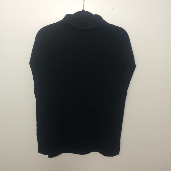 Vince Sweaters - VINCE poncho style short sleeve sweater